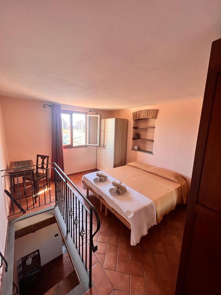 Faro B&B Livourne Extérieur photo